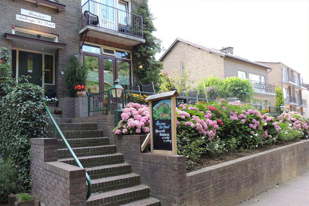 Pension Auberge De Dael Valkenburg aan de Geul ภายนอก รูปภาพ